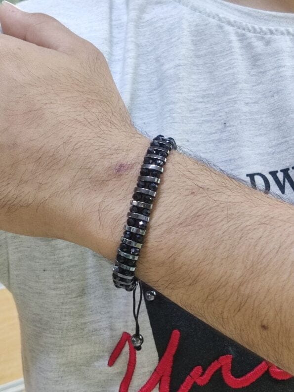 اسورة بحجر طبيعي